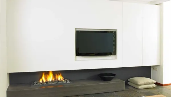 MantelMount Pull-Down TV Mount Installation in Atlanta | Fireplace TV Solutions