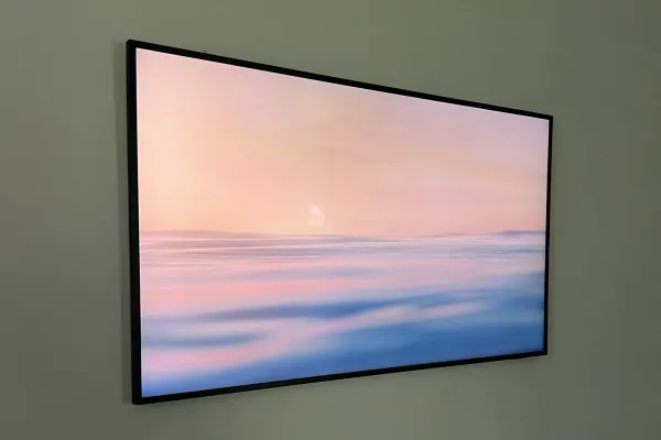 Renting in Tukwila? Mounts that come off clean