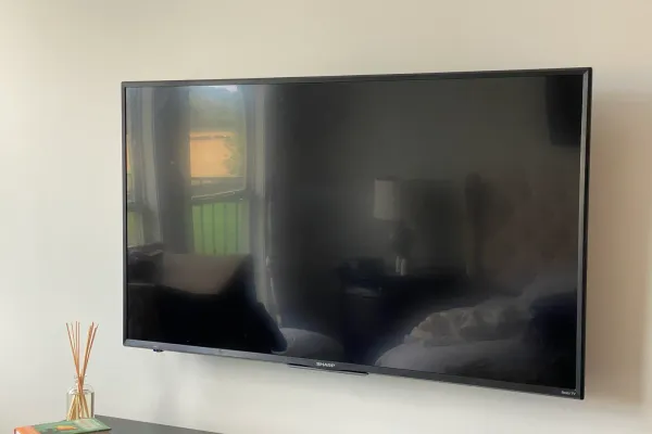 TV mounting services in Fort Lauderdale, FL