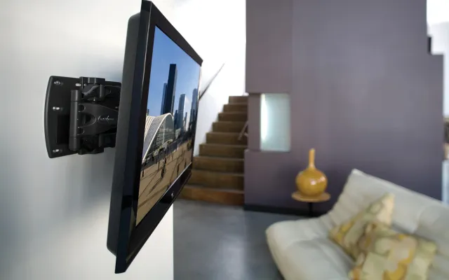 What size TV can I mount on the wall?