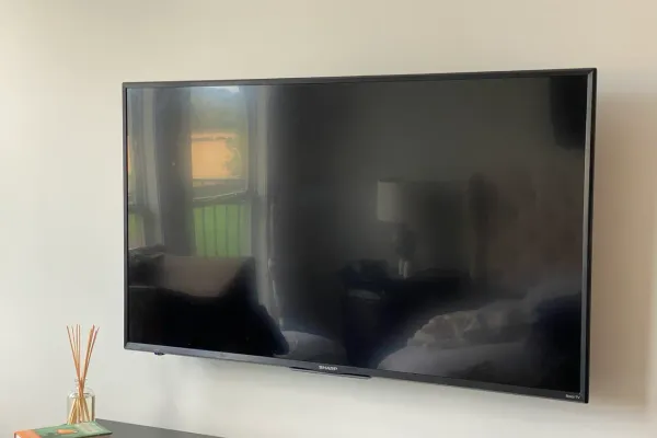 Full TV installation and smart-home setup in Pinecrest
