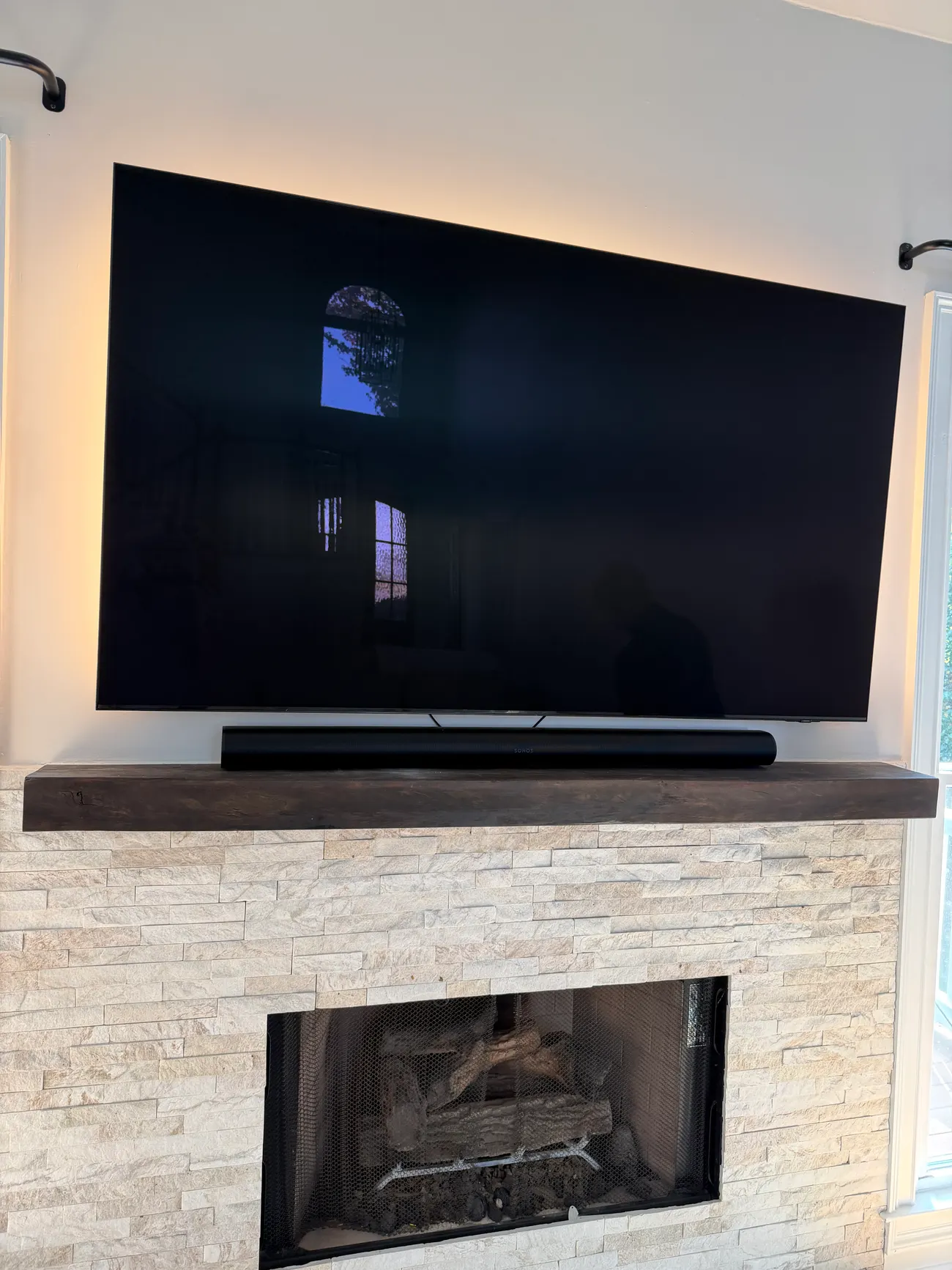 TV mounting services in Covington, GA
