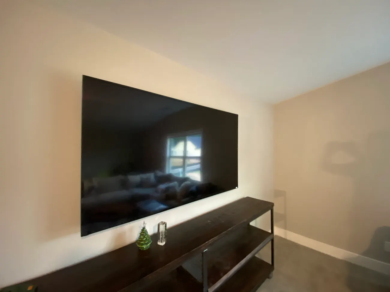 TV mounting services in Sunny Isles Beach, FL