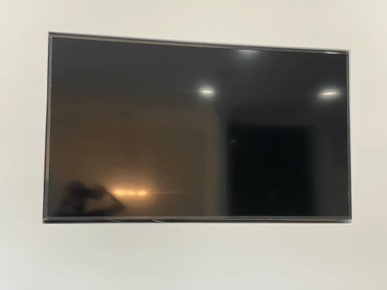 TV mounting services in North Miami Beach, FL
